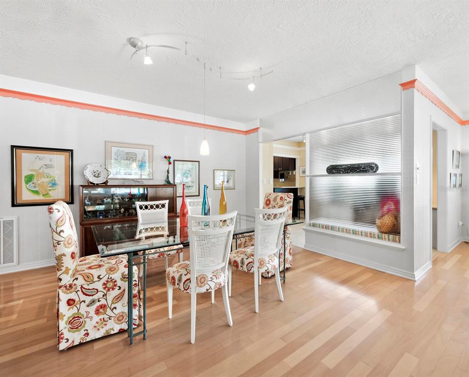 SAINT ARMANDS DIV JOHN RINGLING ESTATES - Residential