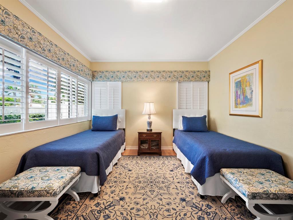 SAINT ARMANDS DIV JOHN RINGLING ESTATES - Residential