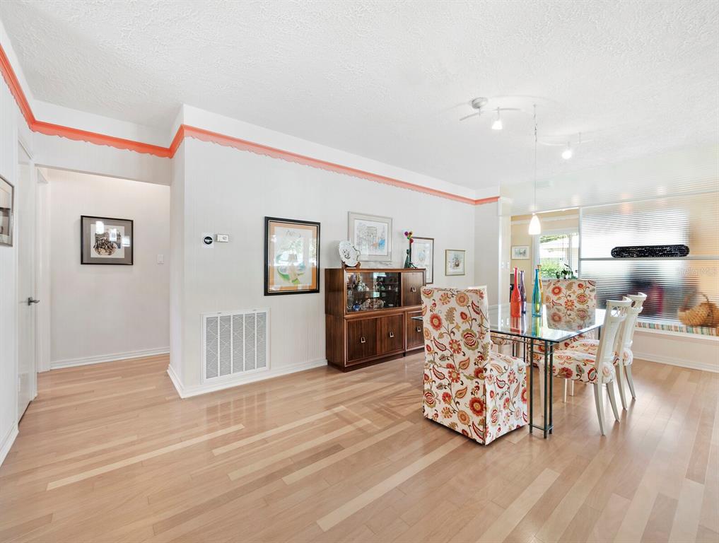 SAINT ARMANDS DIV JOHN RINGLING ESTATES - Residential