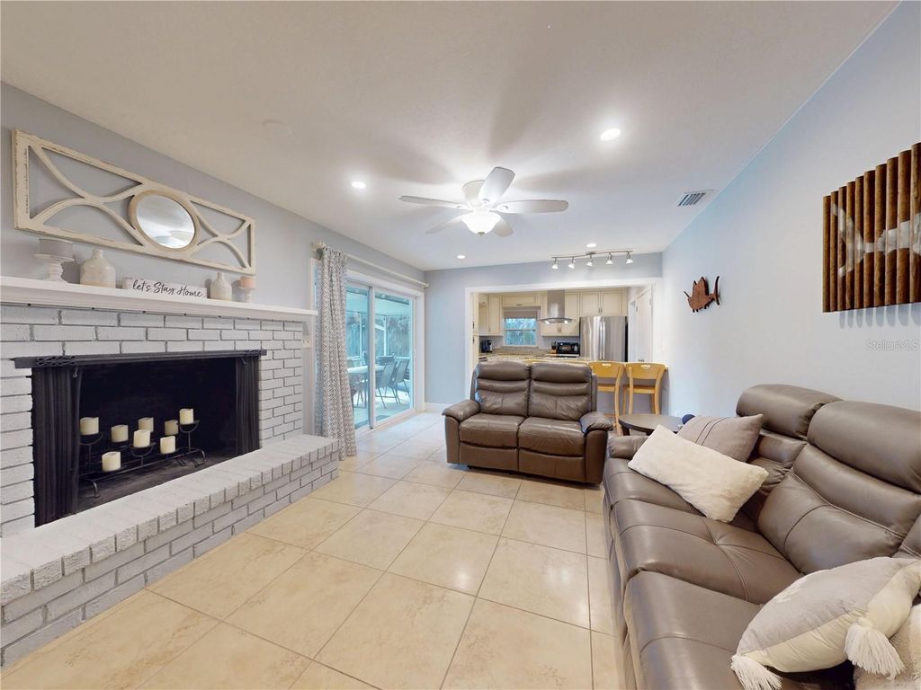 Photo of 303 Hermits Trail, Altamonte Springs, FL 32701 (MLS # V4947465)