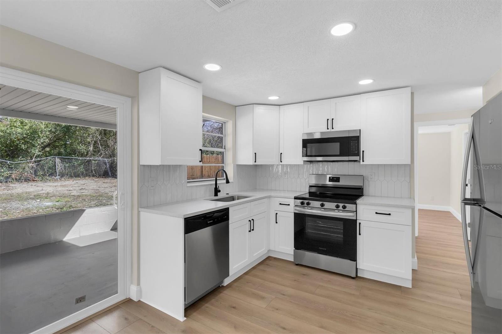 SHAMROCK HEIGHTS - Residential