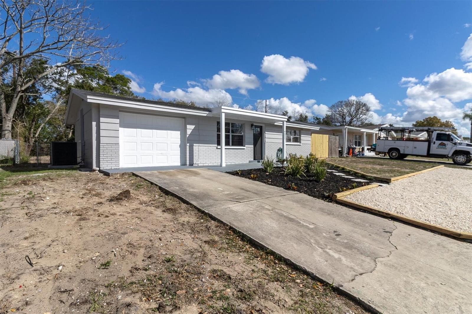 SHAMROCK HEIGHTS - Residential