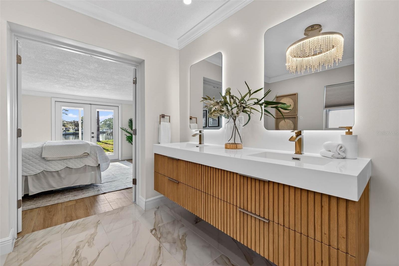 SHORE ACRES BUTTERFLY LAKE REP - Residential