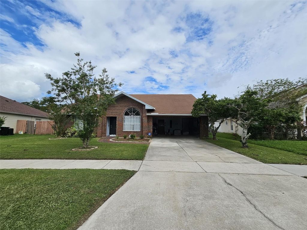 Photo of 1927 Gamboge Drive, Orlando, FL 32822 (MLS # S5145534)