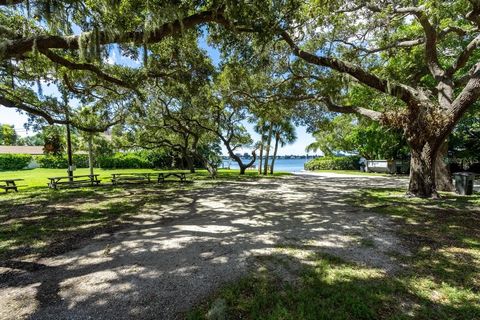 A home in SARASOTA