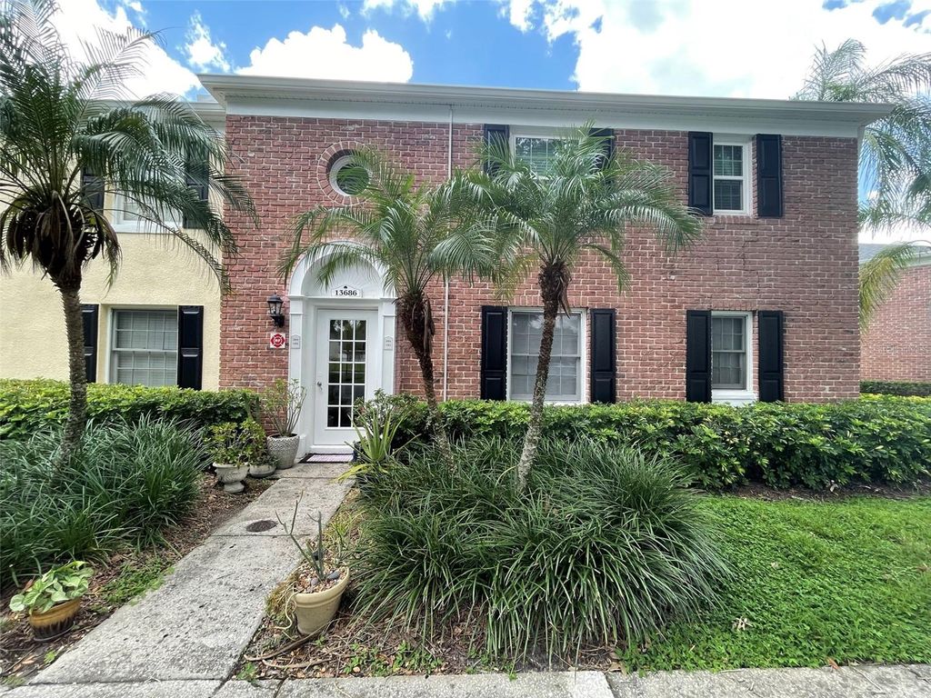 Photo of 13686 Orange Sunset Dr #201, Tampa, FL 33618 (MLS # TB8496914)