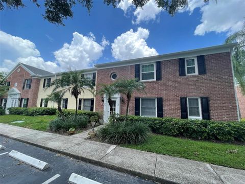 Photo of 13686 Orange Sunset Dr #201, Tampa, FL 33618 (MLS # TB8496914)