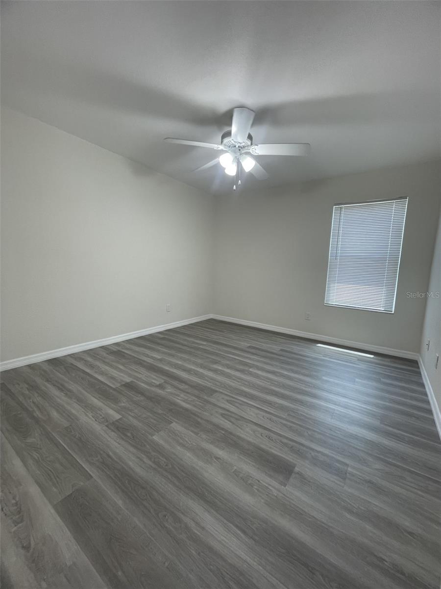 SUNCOAST LAKES - Residential Lease