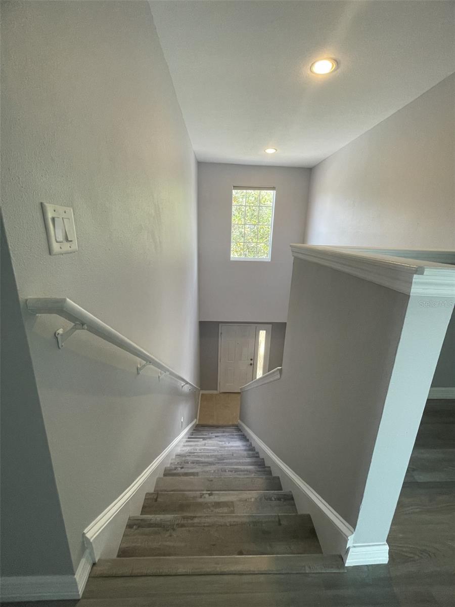 SUNCOAST LAKES - Residential Lease
