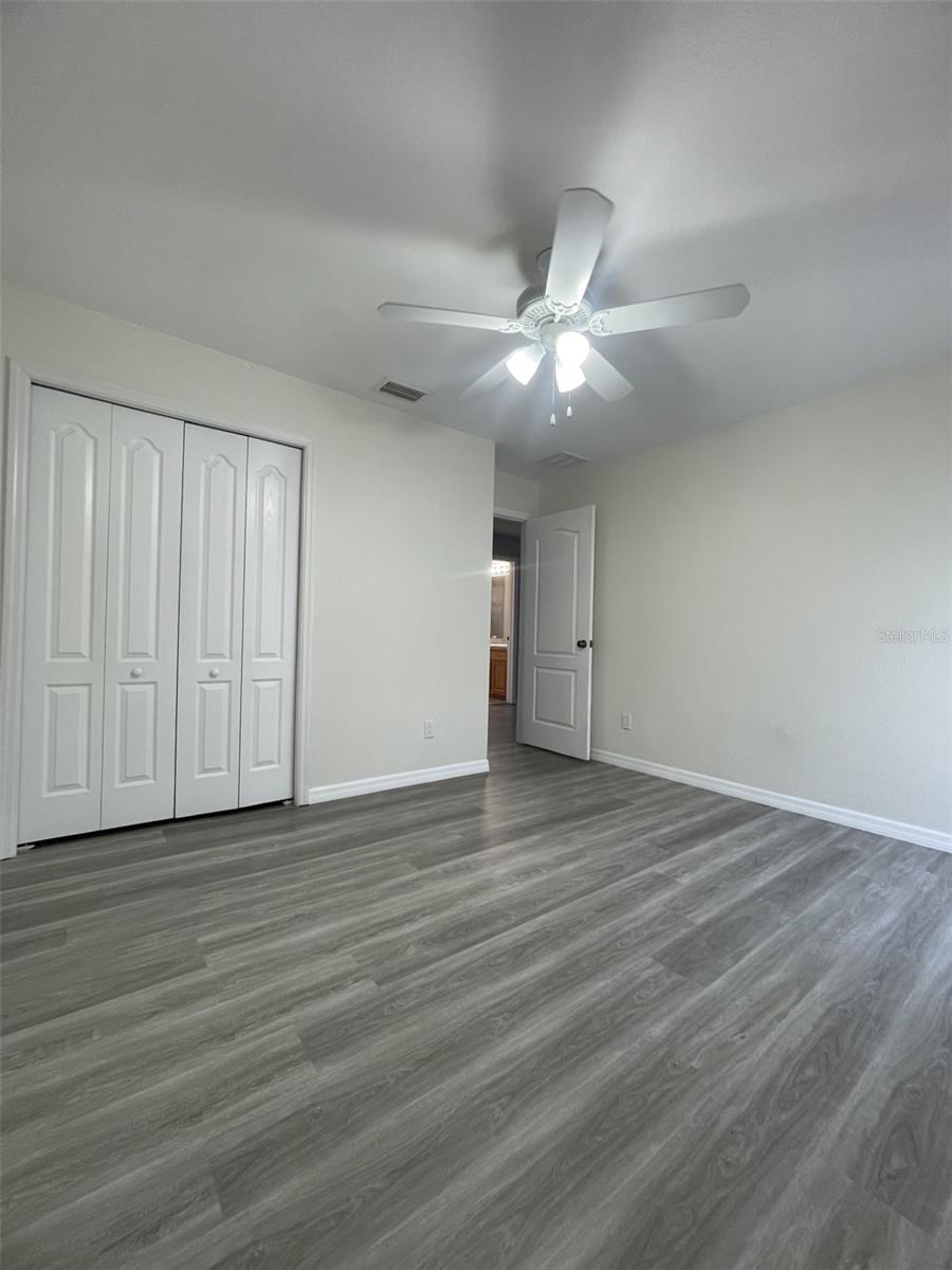 SUNCOAST LAKES - Residential Lease