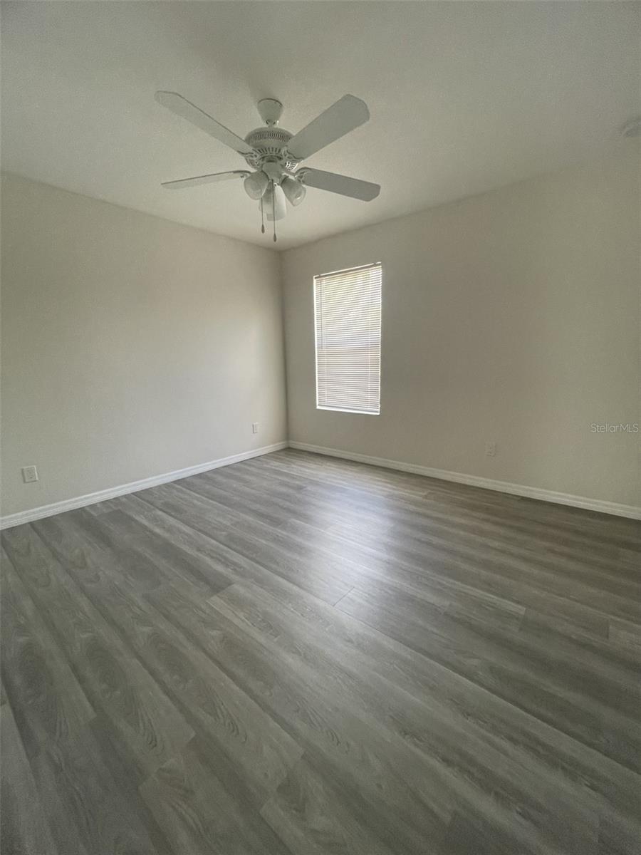 SUNCOAST LAKES - Residential Lease