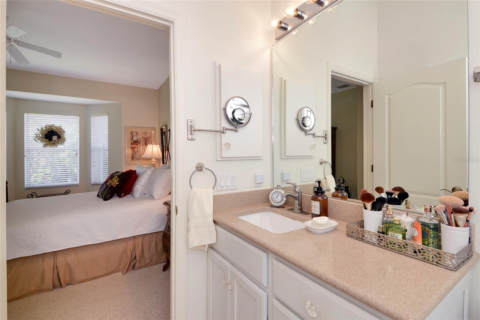 AUBURN WOODS - Residential