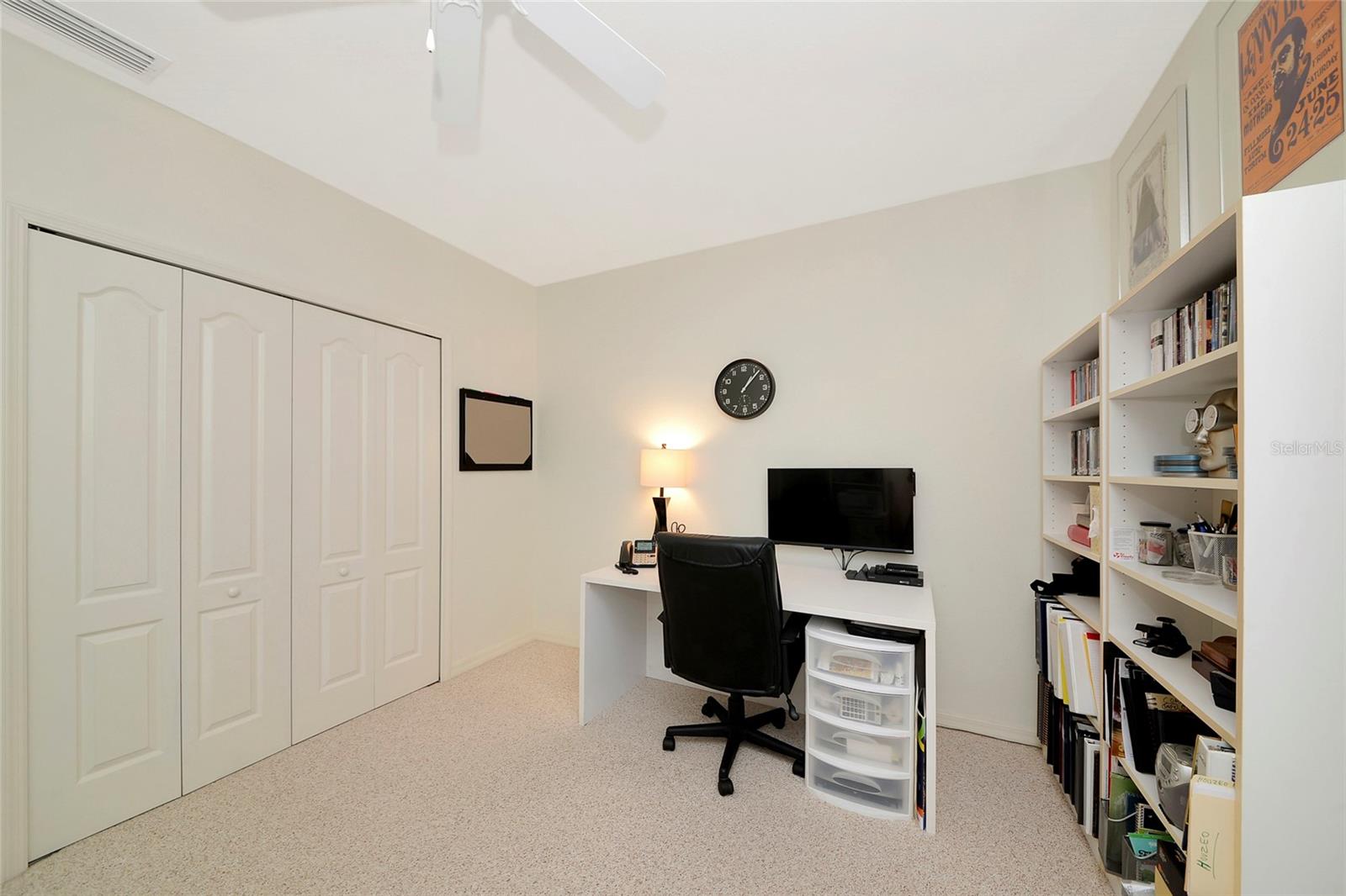 AUBURN WOODS - Residential