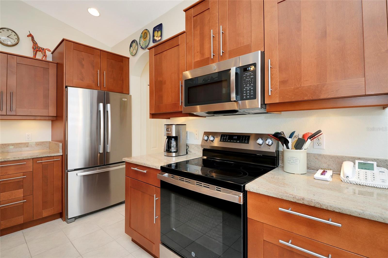 AUBURN WOODS - Residential