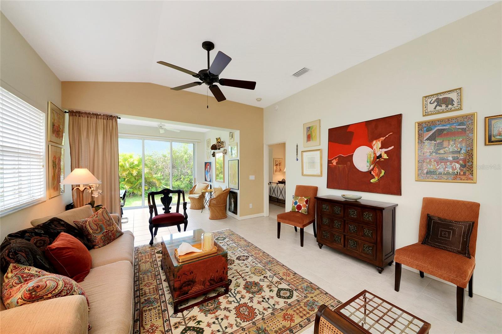 AUBURN WOODS - Residential