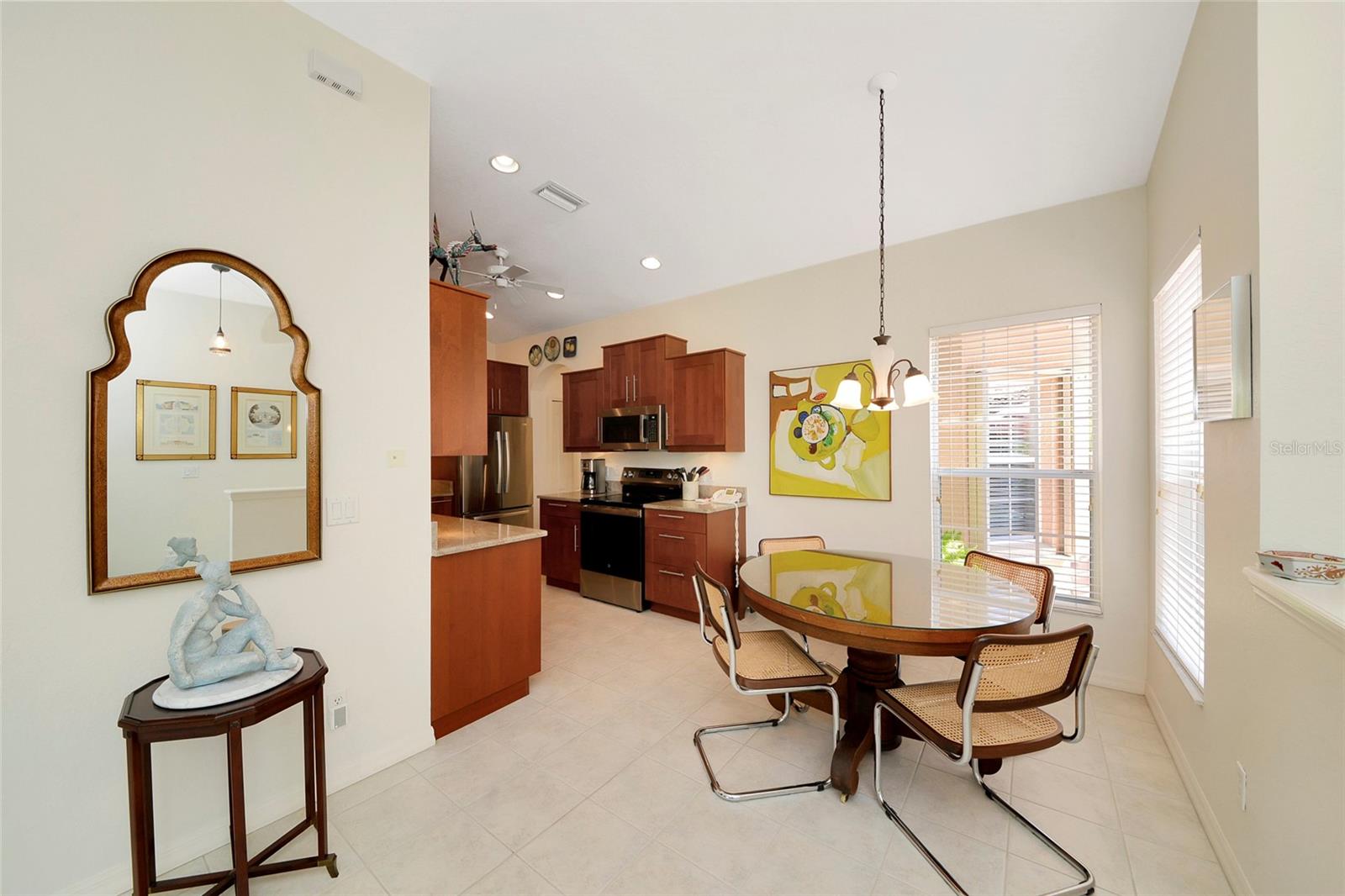 AUBURN WOODS - Residential