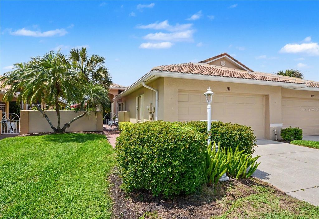 Photo of 111 Auburn Woods Circle, Venice, FL 34292 (MLS # A4688165)
