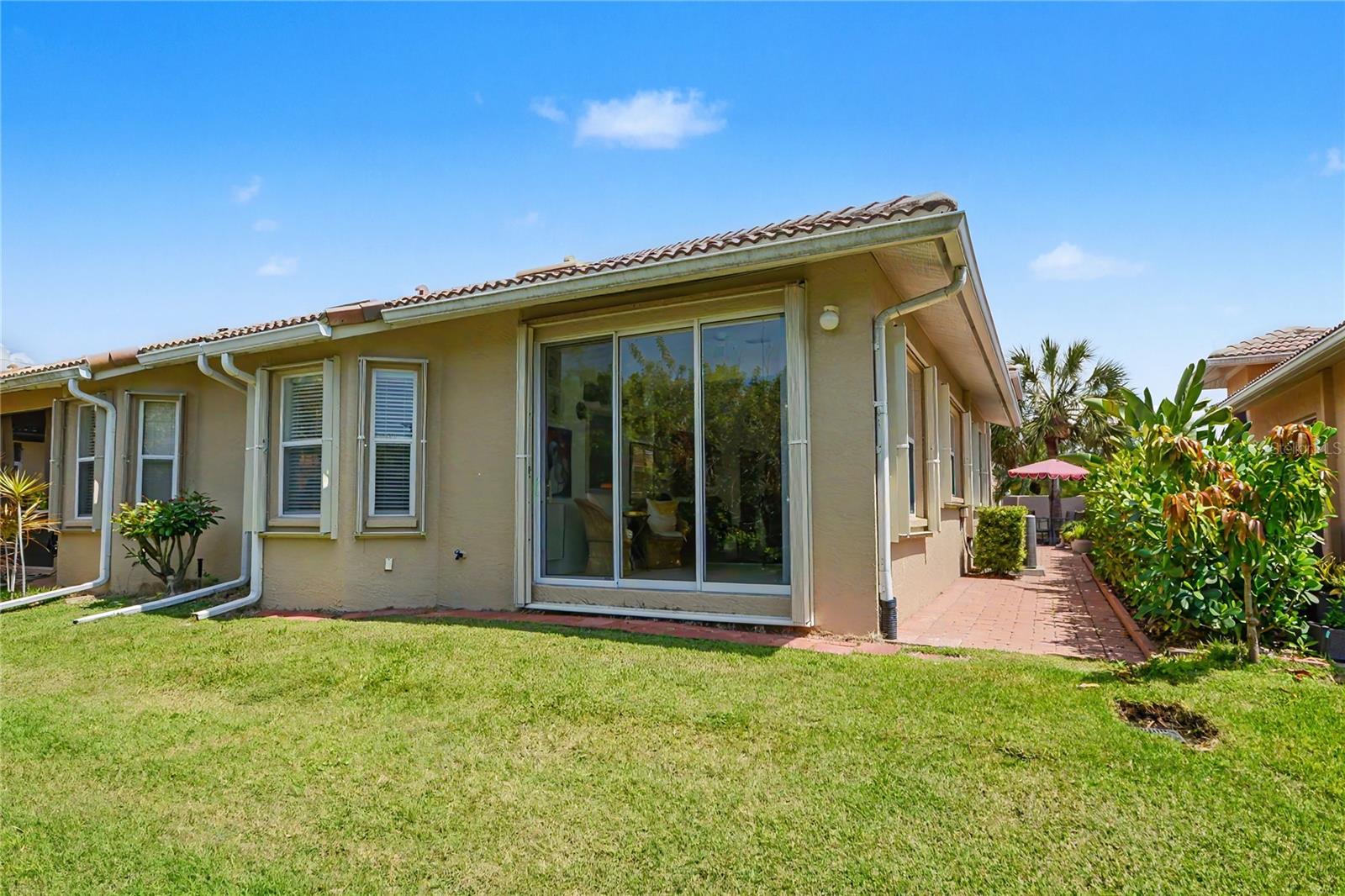 AUBURN WOODS - Residential