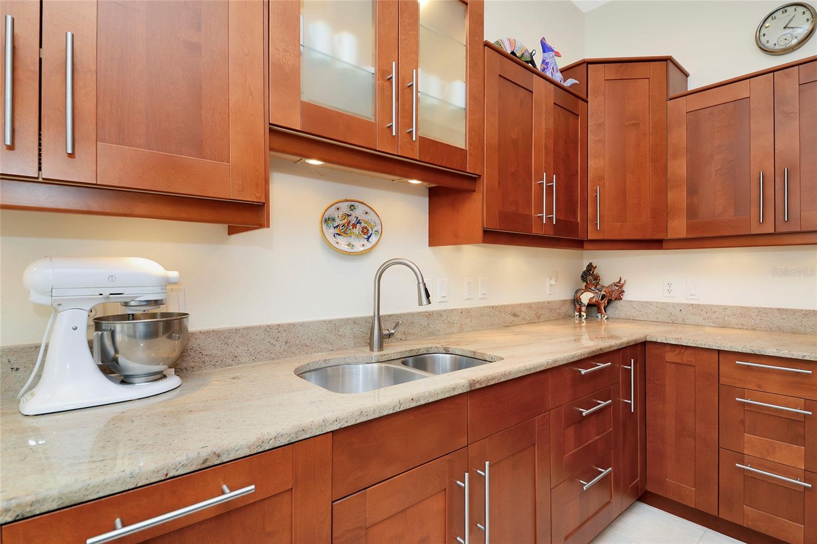 AUBURN WOODS - Residential