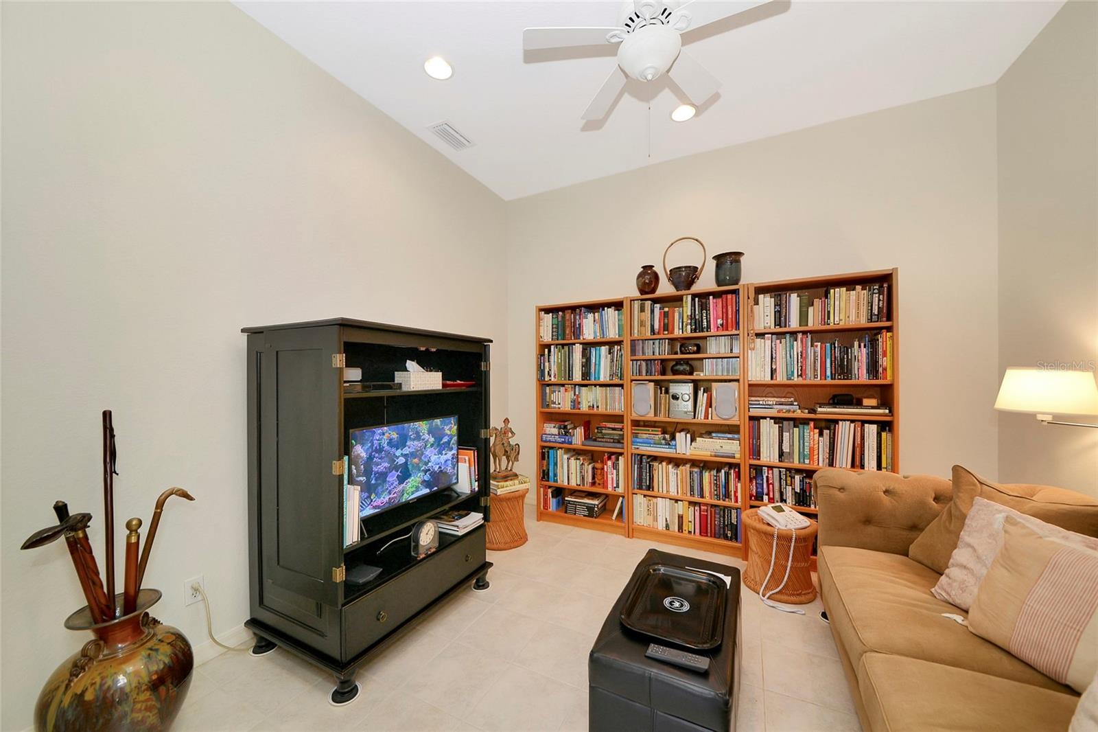 AUBURN WOODS - Residential