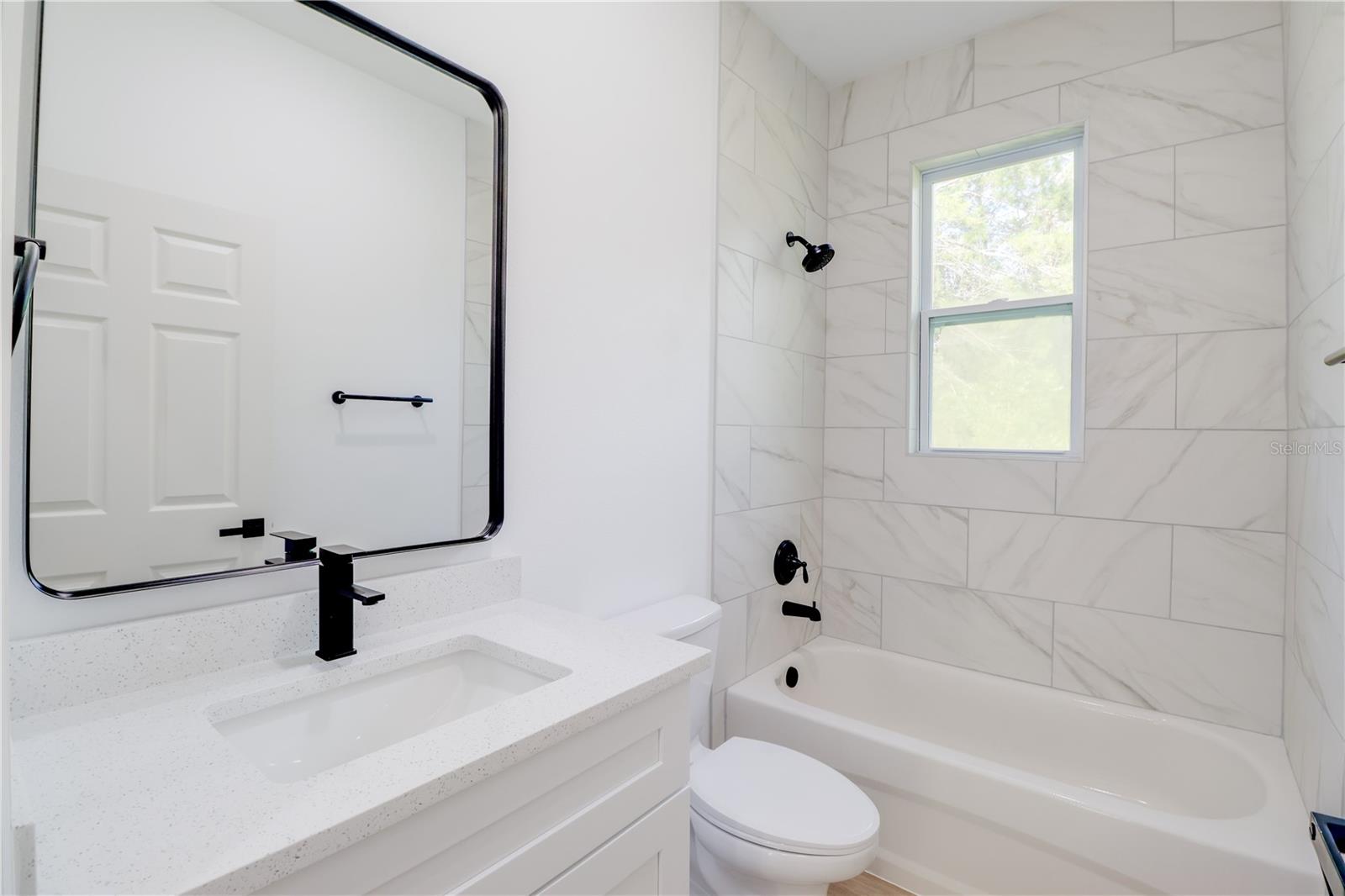 SILVER SPGS SHORES #36 - Residential