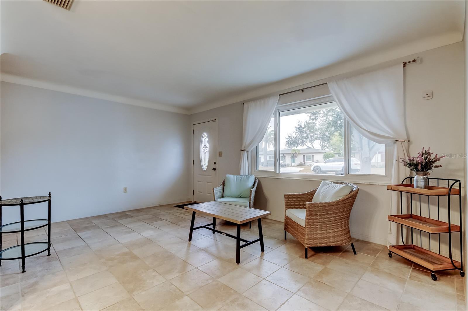 KENNETH CITY - Residential