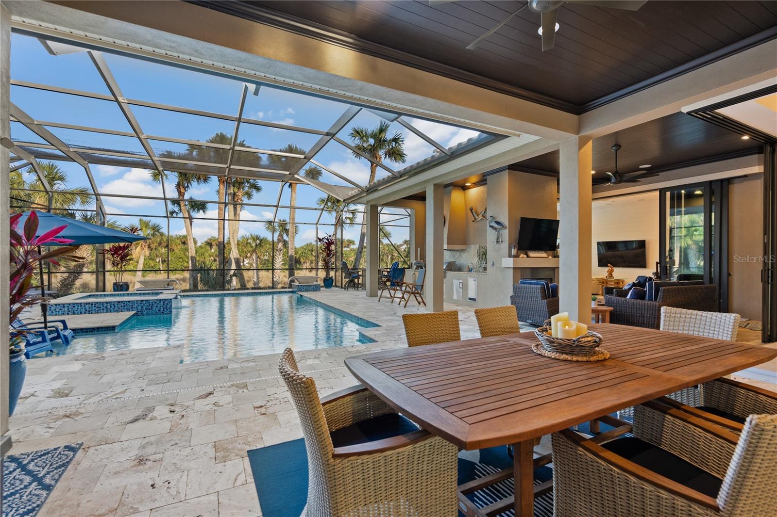 ISLAND ESTATES - Residential