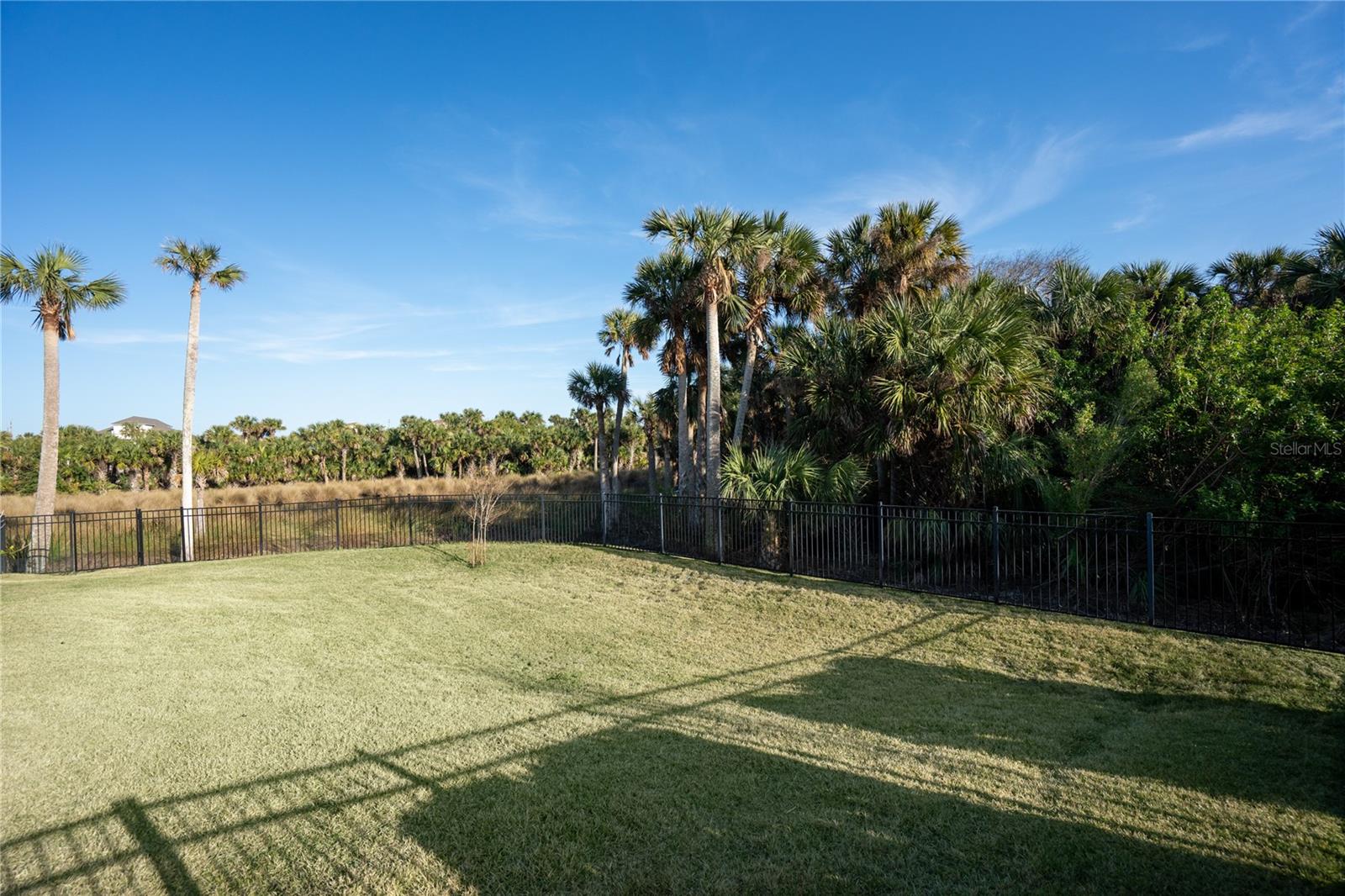 ISLAND ESTATES - Residential