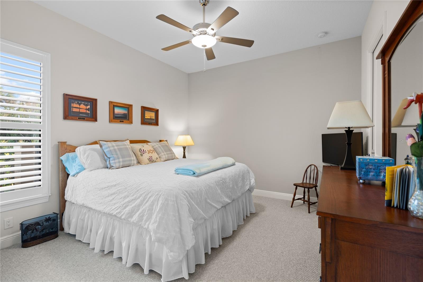 ISLAND ESTATES - Residential