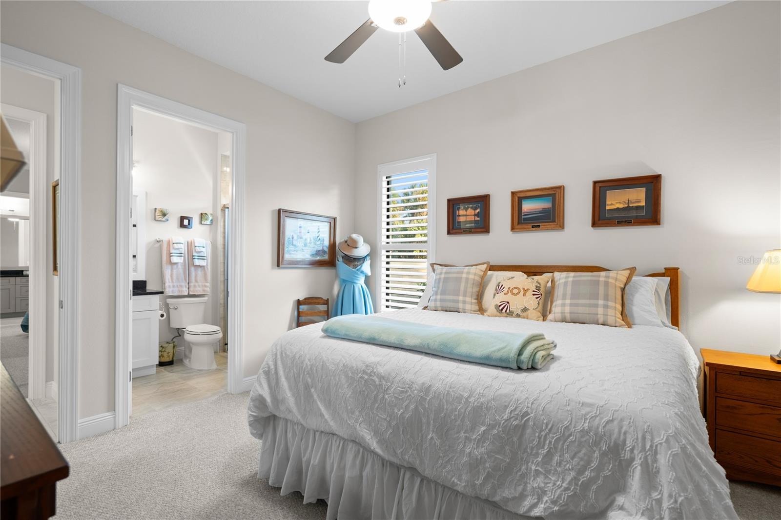 ISLAND ESTATES - Residential