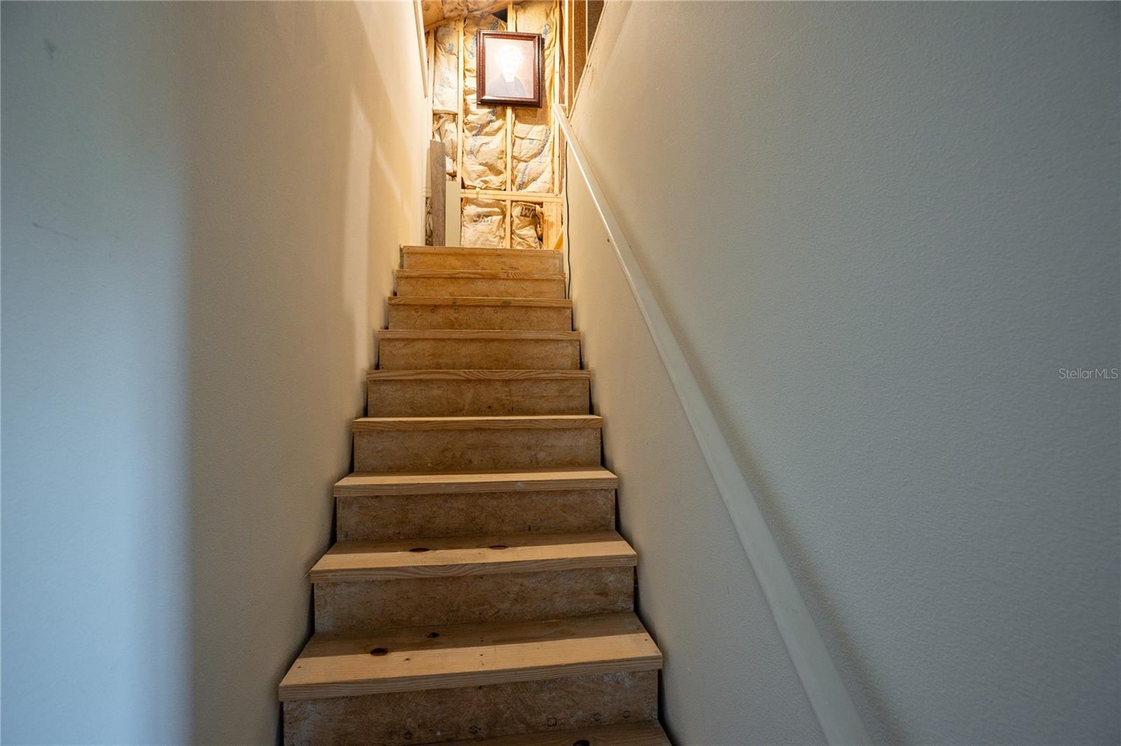 ISLAND ESTATES - Residential