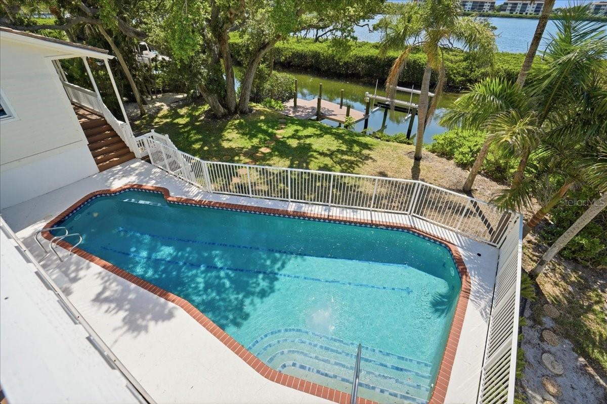 BAY ISLES - Residential