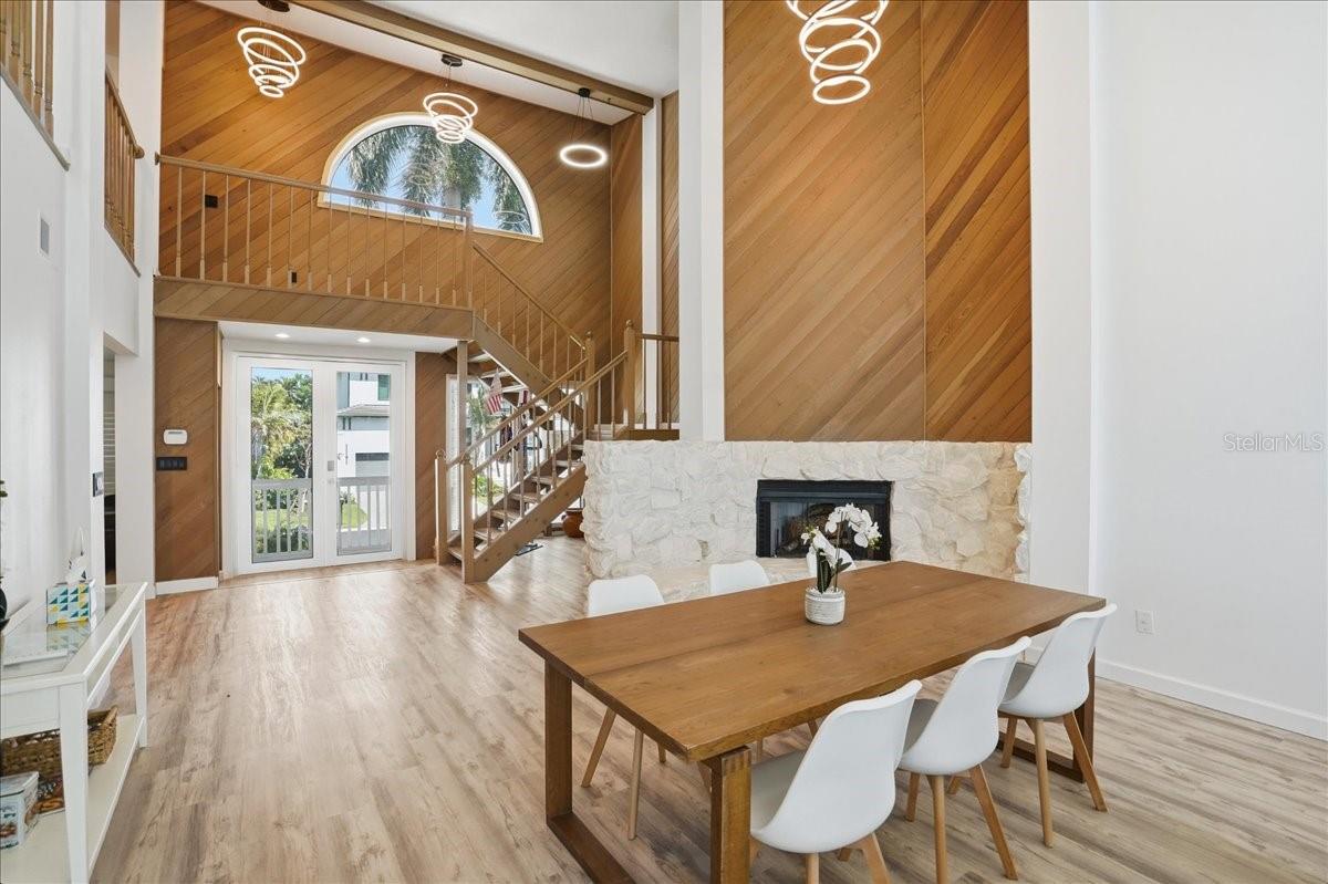 BAY ISLES - Residential