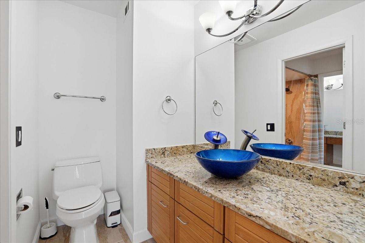 BAY ISLES - Residential