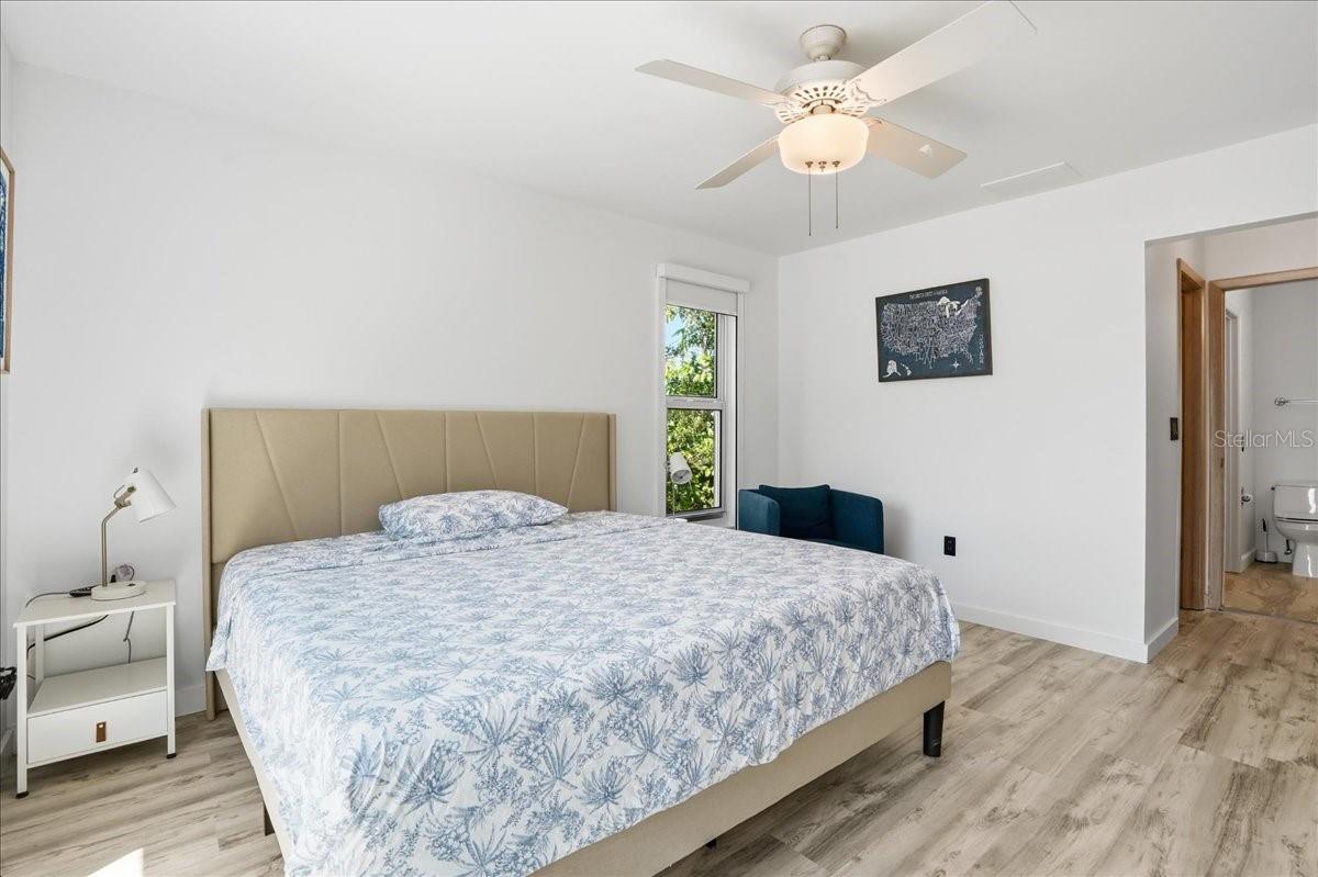 BAY ISLES - Residential