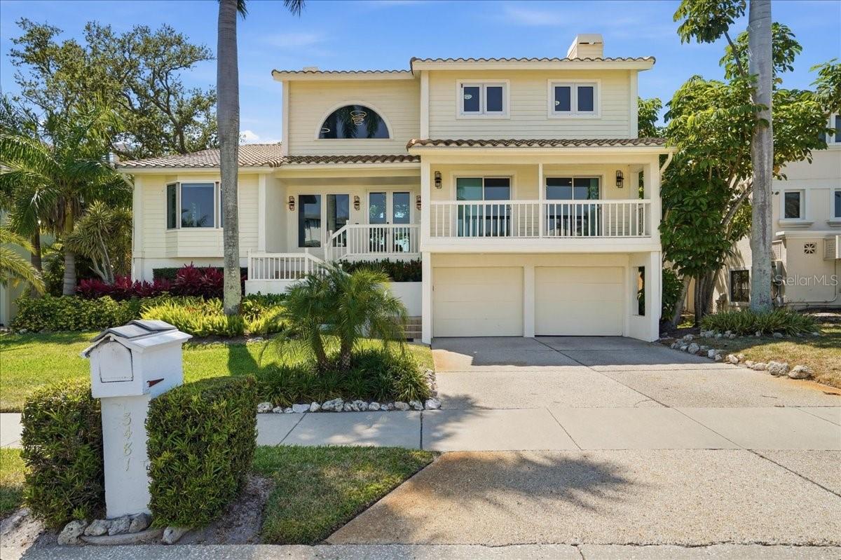BAY ISLES - Residential