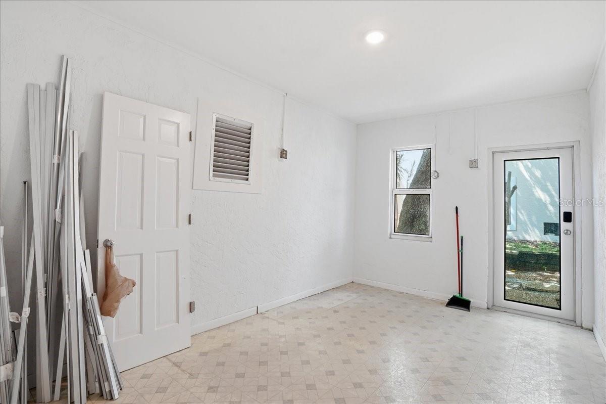 BAY ISLES - Residential