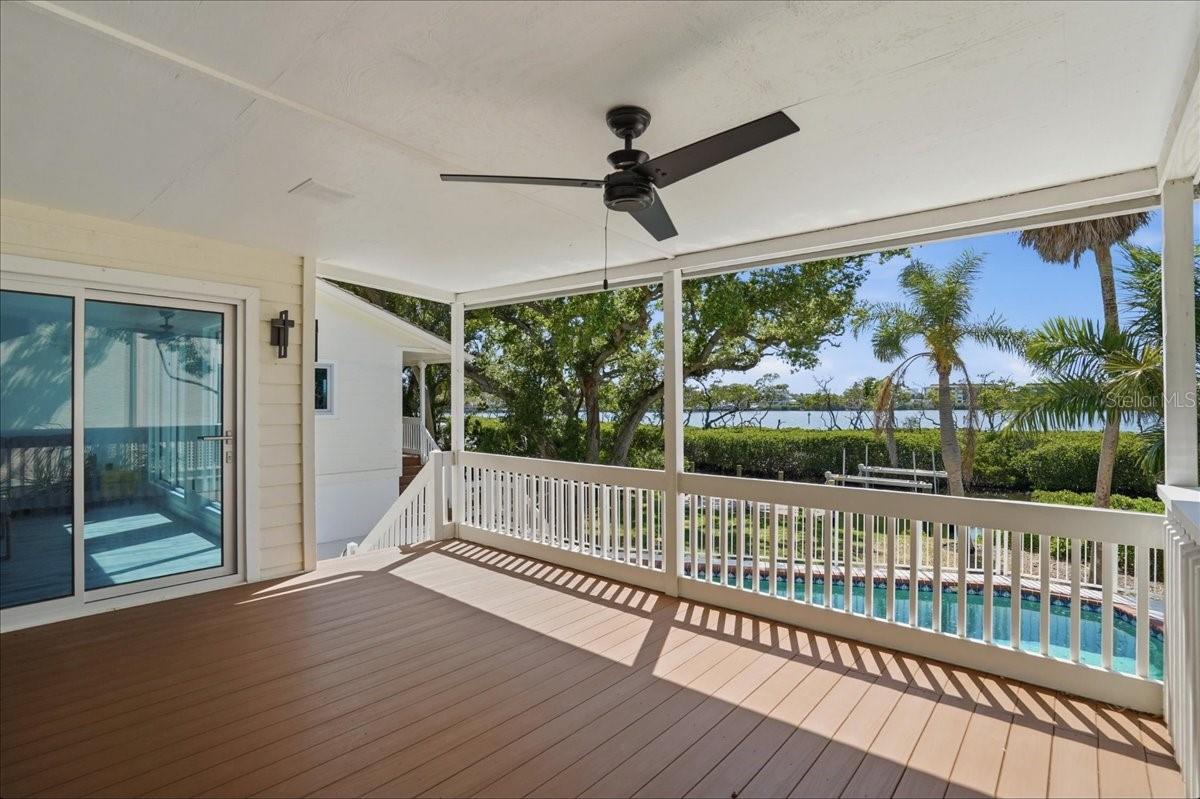 BAY ISLES - Residential