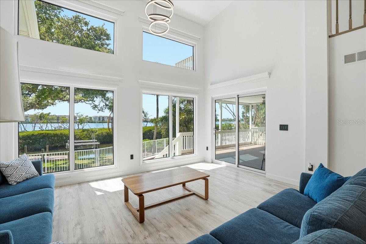 BAY ISLES - Residential