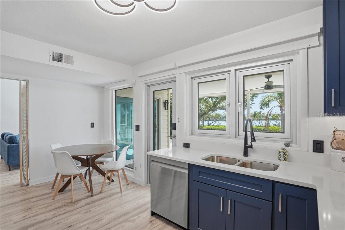 BAY ISLES - Residential