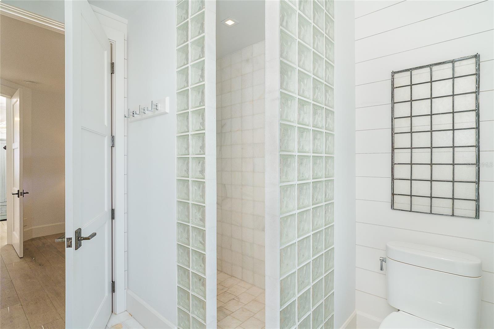 ISLAND HARBOR BEACH CLUB SEC 01 - Residential