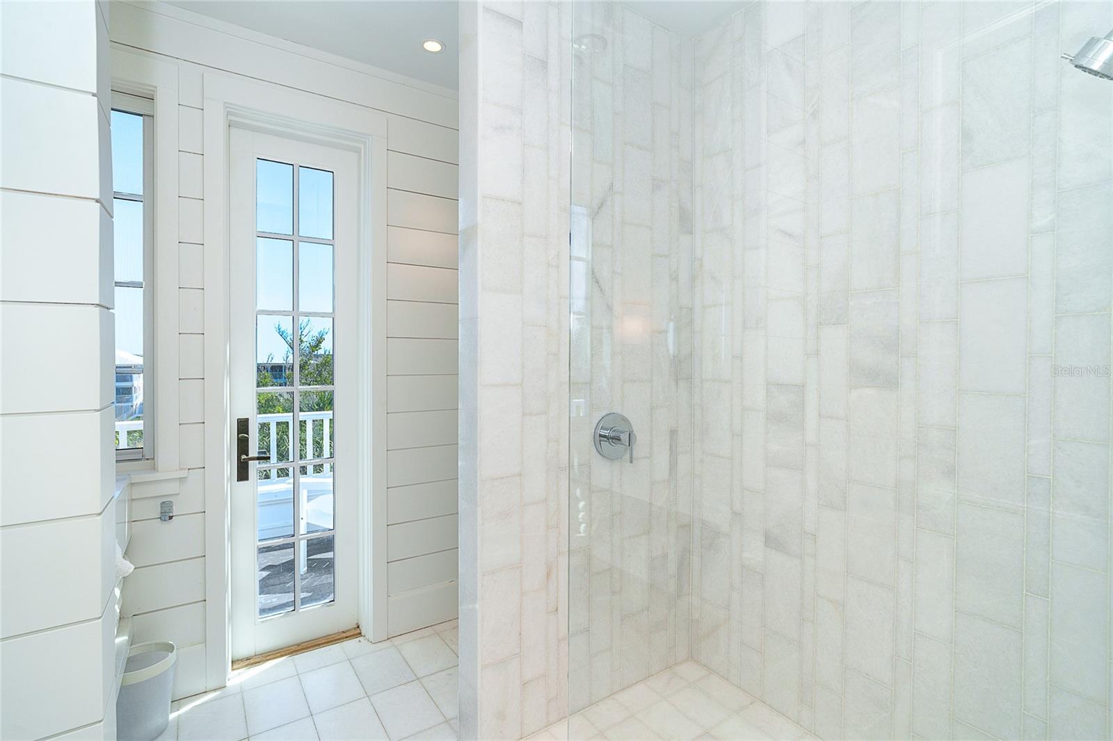 ISLAND HARBOR BEACH CLUB SEC 01 - Residential