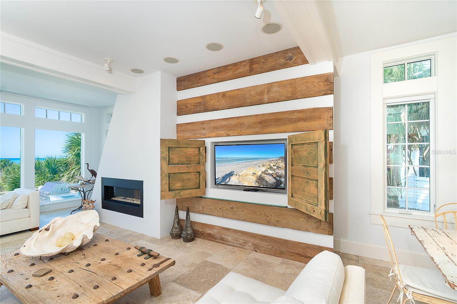 ISLAND HARBOR BEACH CLUB SEC 01 - Residential