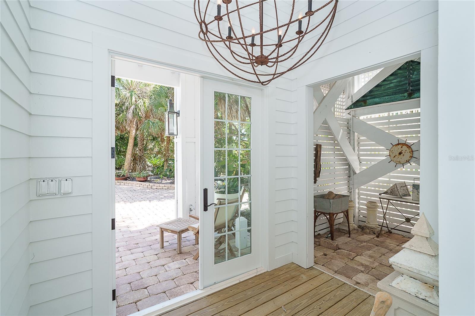 ISLAND HARBOR BEACH CLUB SEC 01 - Residential