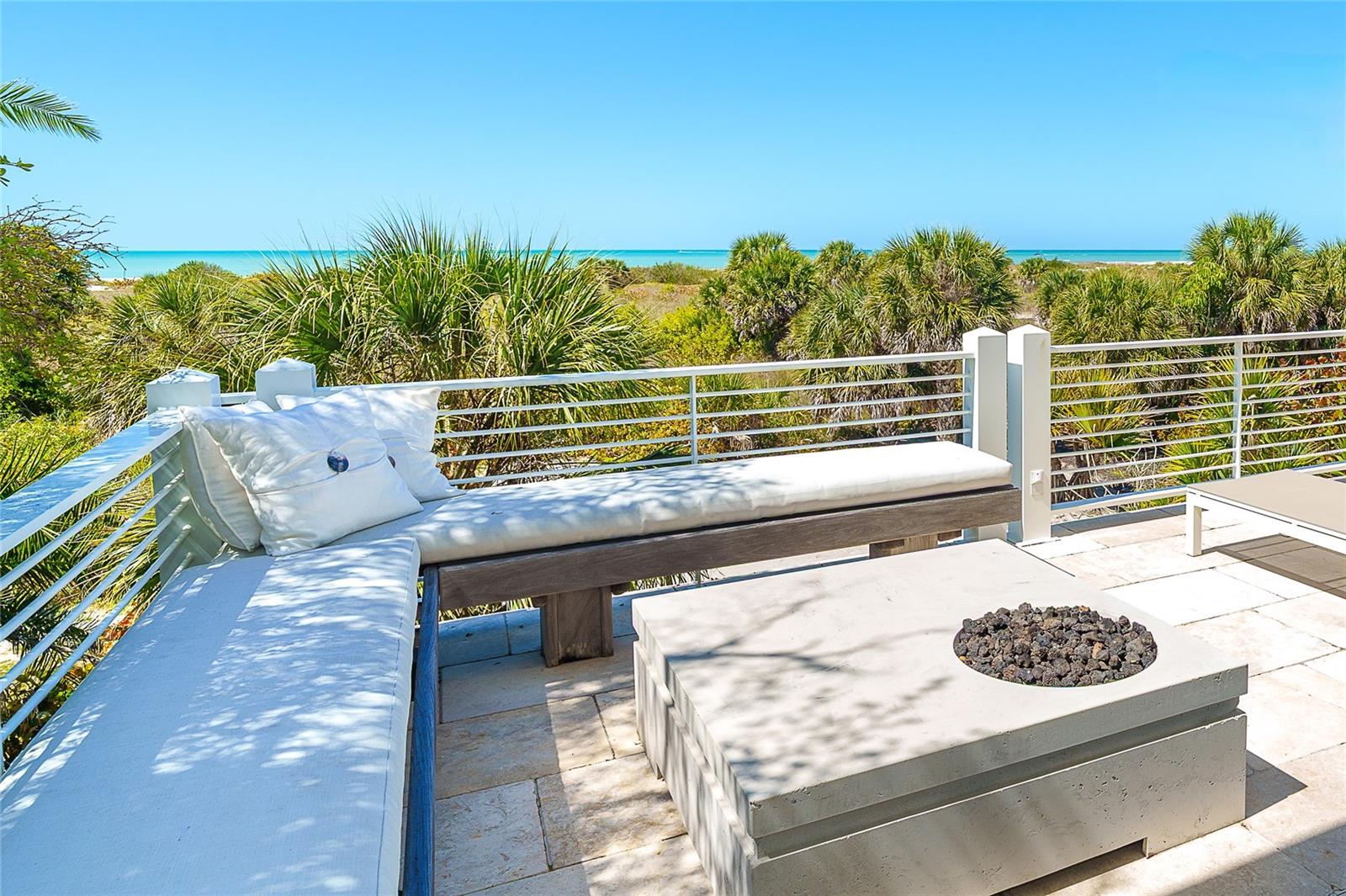 ISLAND HARBOR BEACH CLUB SEC 01 - Residential