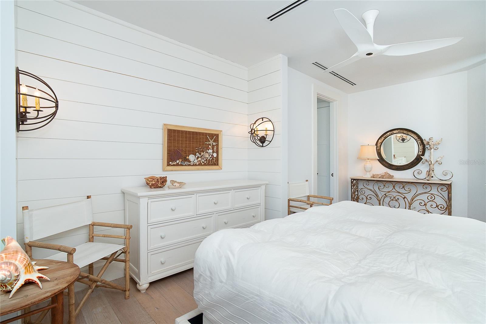 ISLAND HARBOR BEACH CLUB SEC 01 - Residential