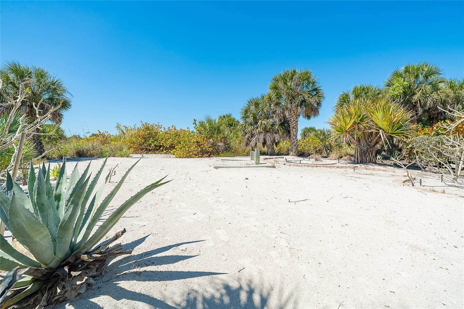 ISLAND HARBOR BEACH CLUB SEC 01 - Residential