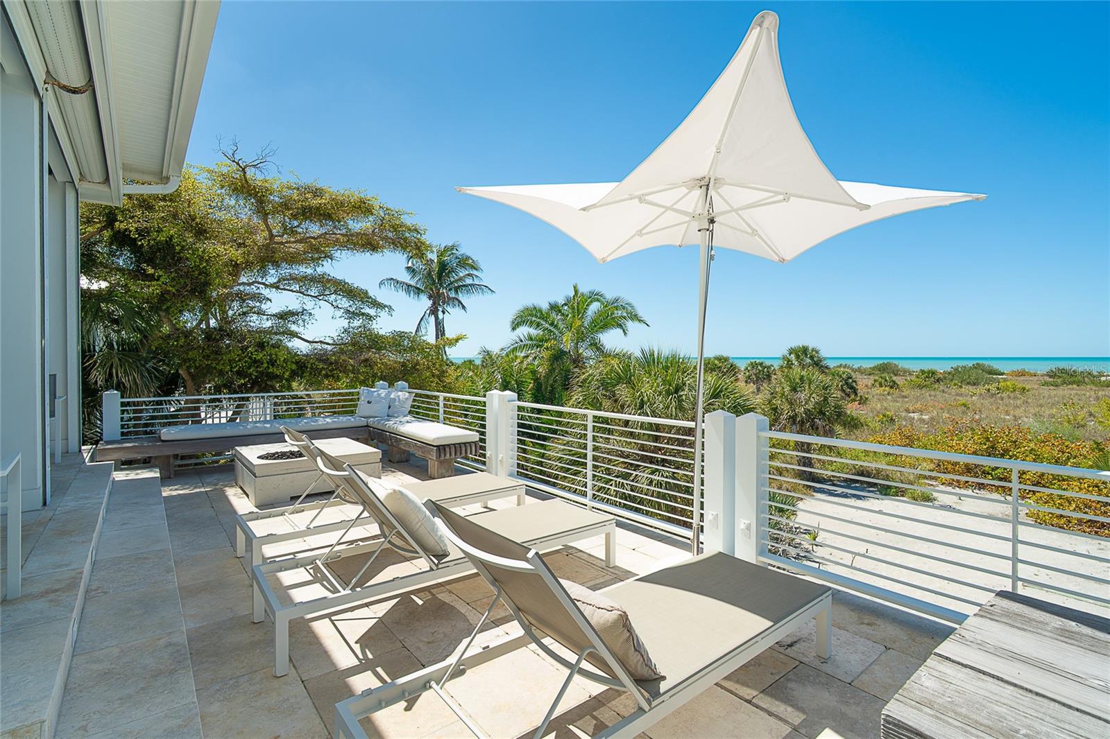 ISLAND HARBOR BEACH CLUB SEC 01 - Residential