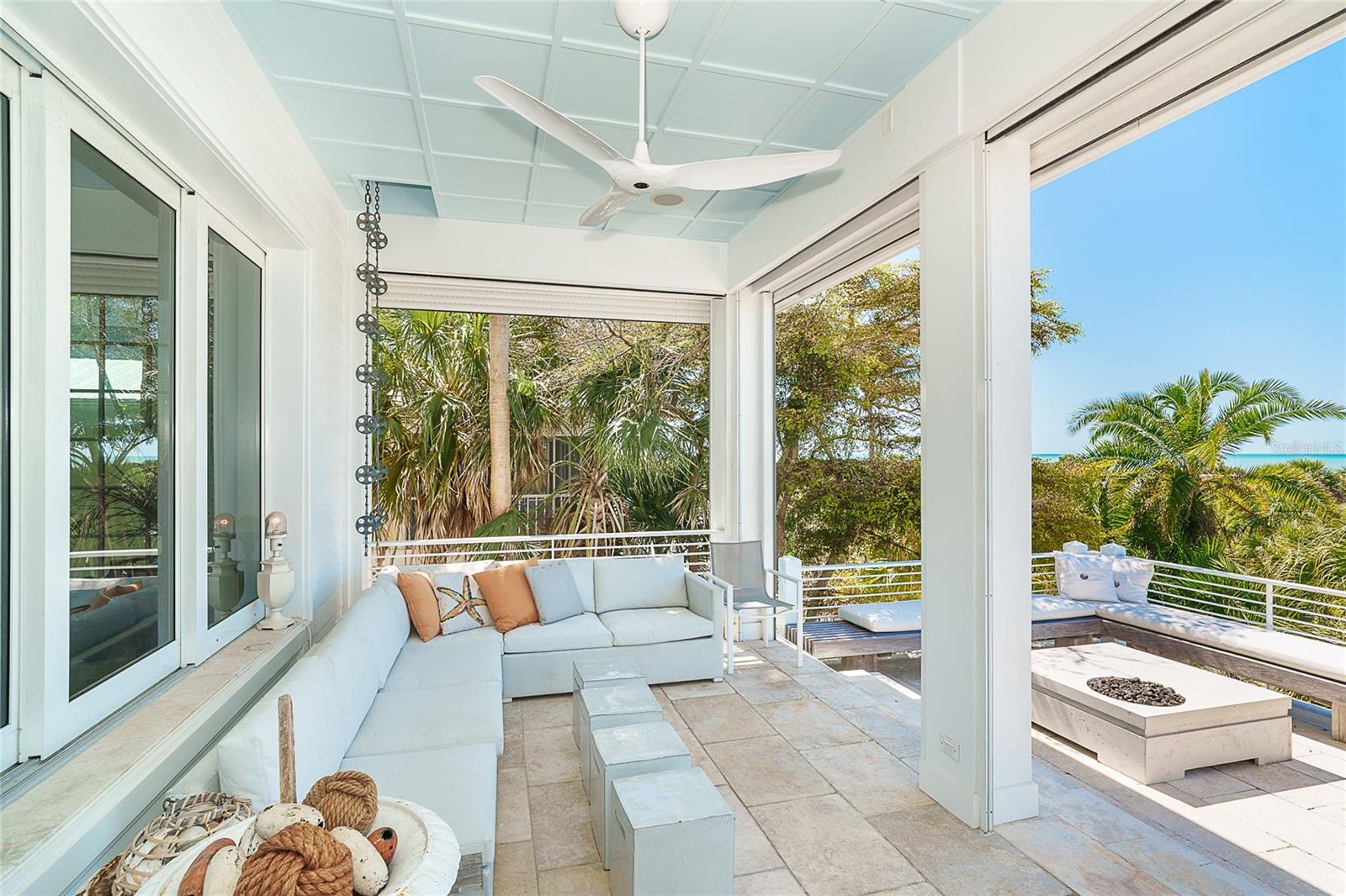 ISLAND HARBOR BEACH CLUB SEC 01 - Residential