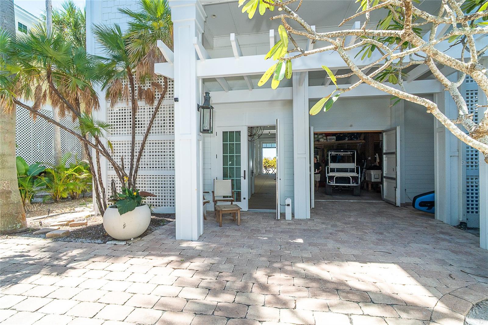 ISLAND HARBOR BEACH CLUB SEC 01 - Residential